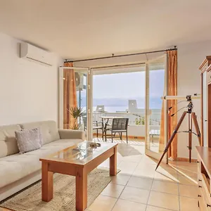 Sunny Apartment Estepona